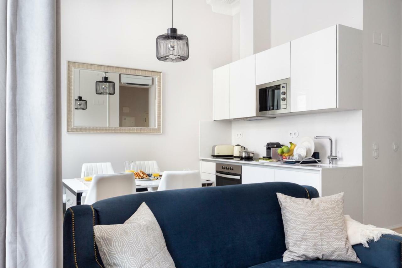 Joivy Wonderful 2Br Flat In The City Centre Lissabon Exterior foto